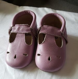 Monkey Feet Like New Lavender Aubries 12-18 months